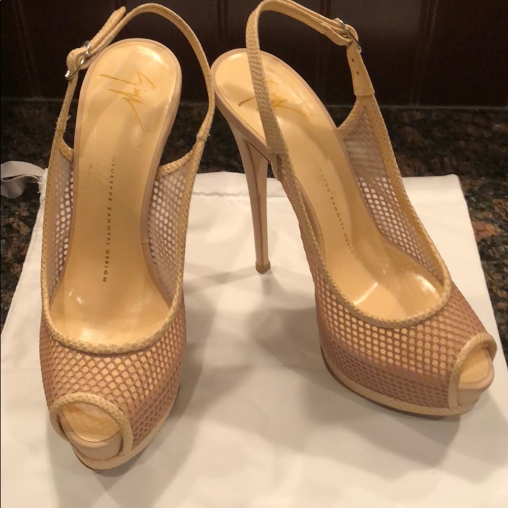 ****SOLD****Authentic Giuseppe Zanotti beige